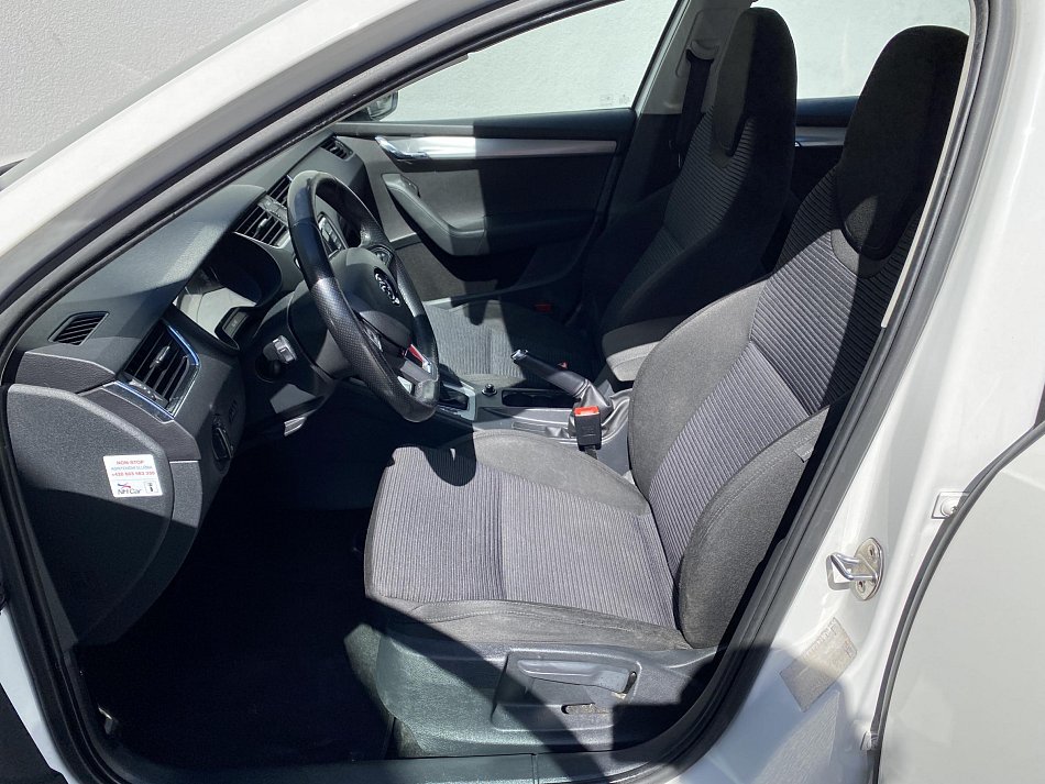 Škoda Octavia III 1.6 TDi Elegance