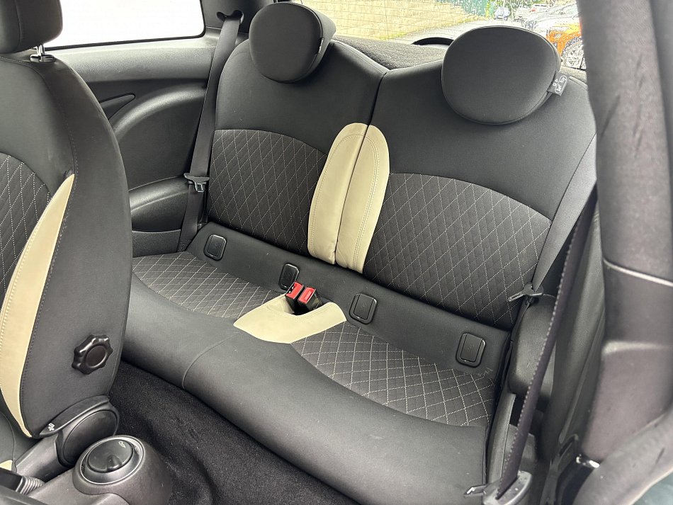 Mini Cooper 1.6i 