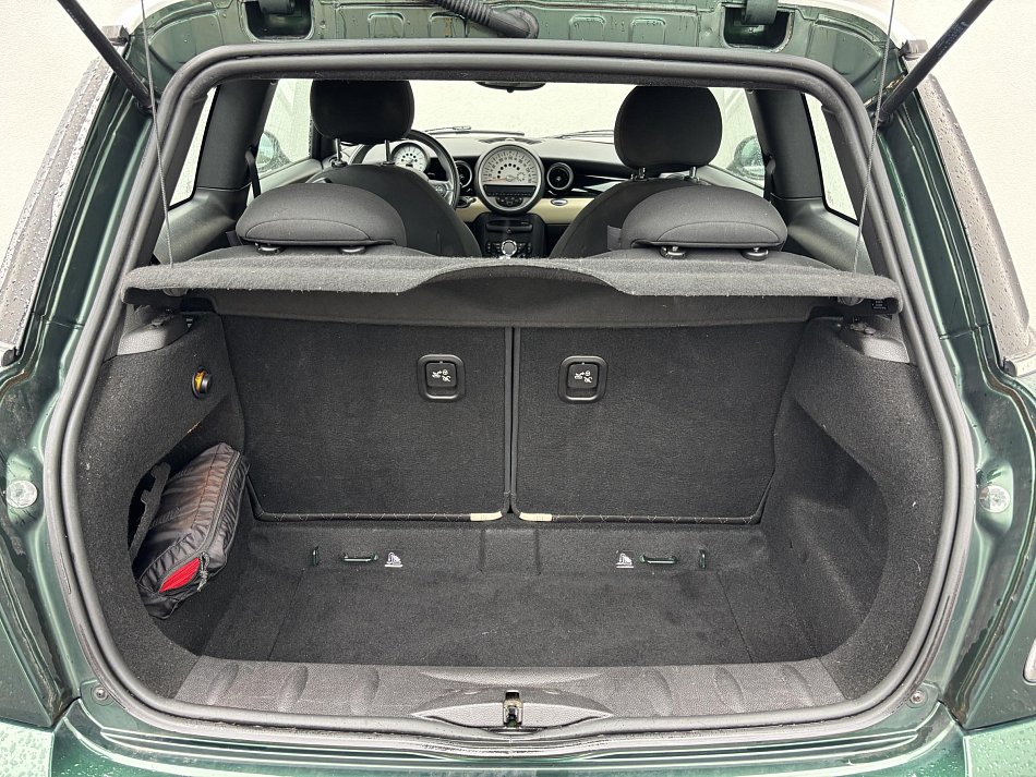 Mini Cooper 1.6i 
