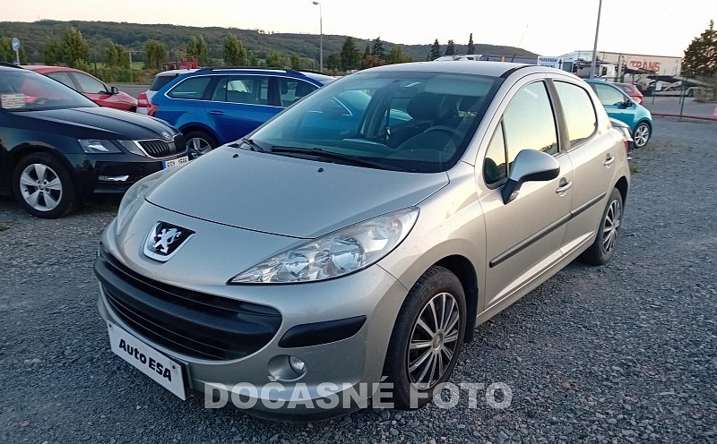 Peugeot 207 1.4i 