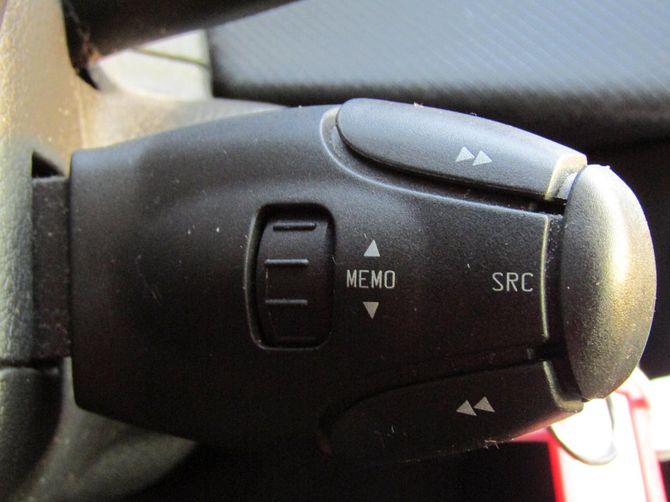 Peugeot 207 1.4i 