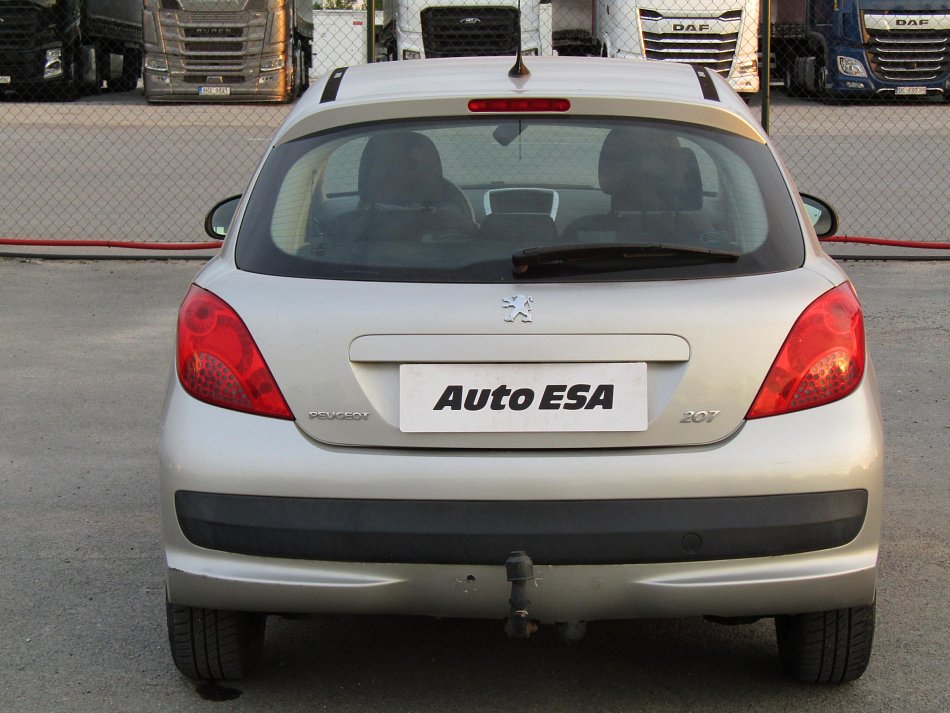 Peugeot 207 1.4i 