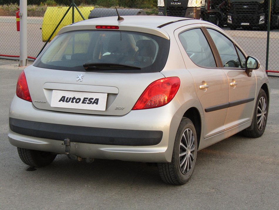 Peugeot 207 1.4i 