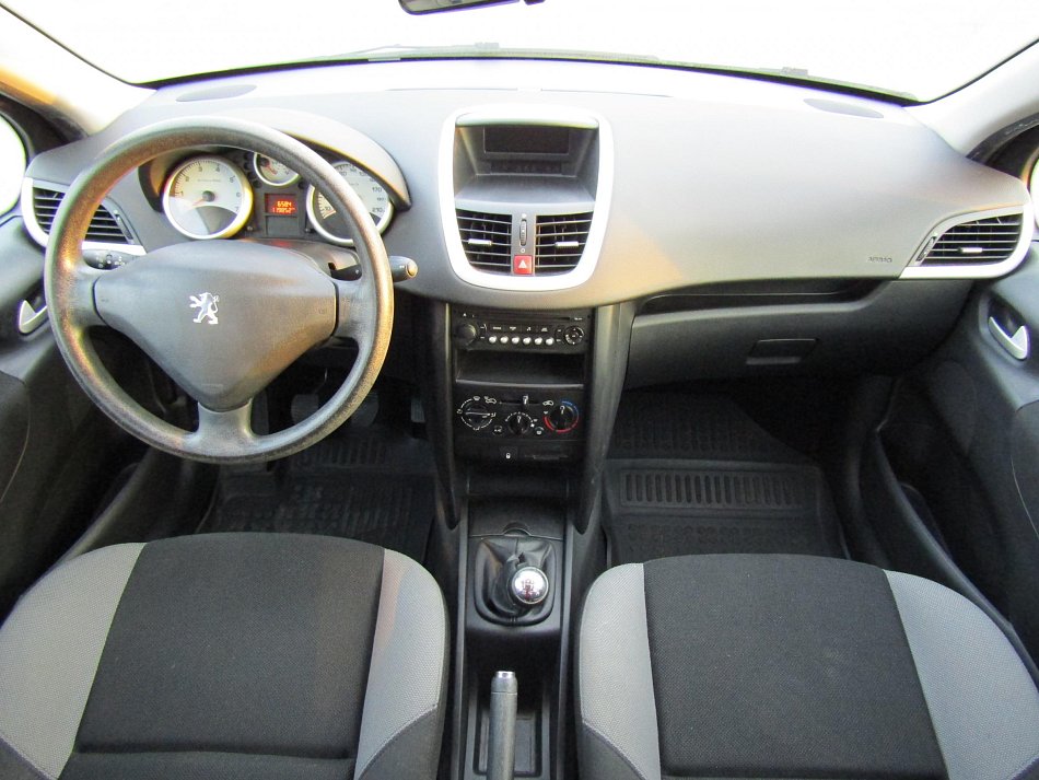 Peugeot 207 1.4i 