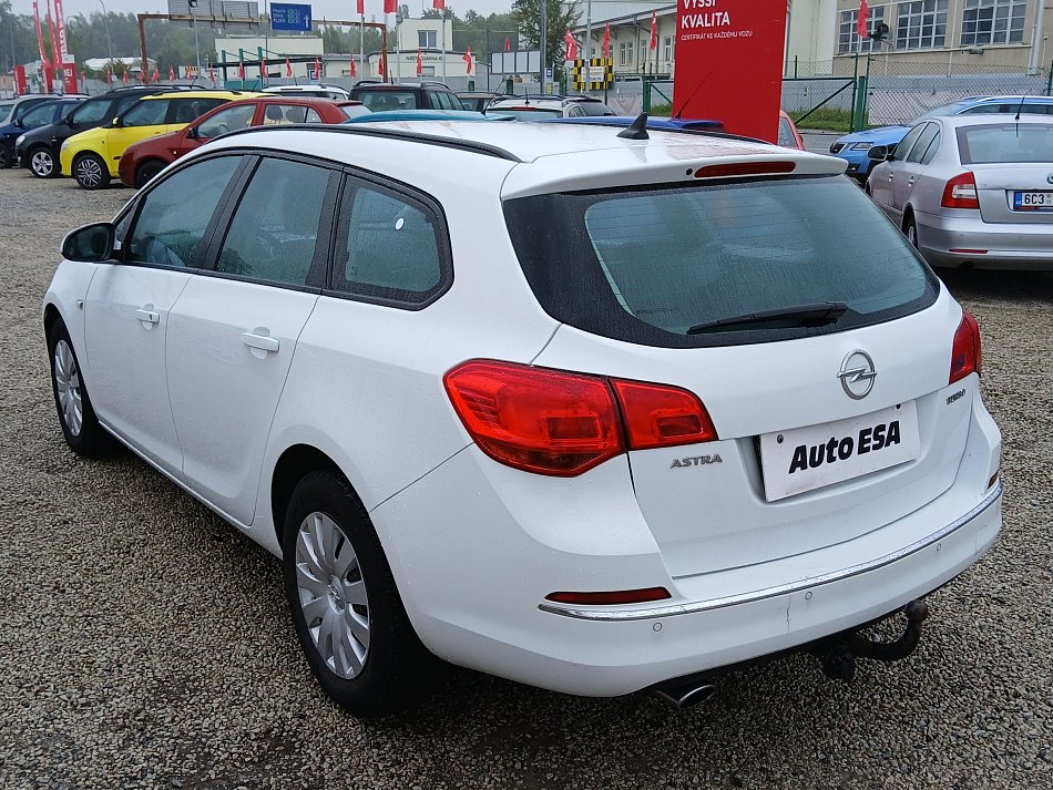Opel Astra 1.6i 