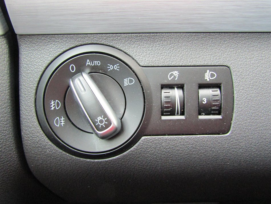 Volkswagen Touran 1.6 TDi 