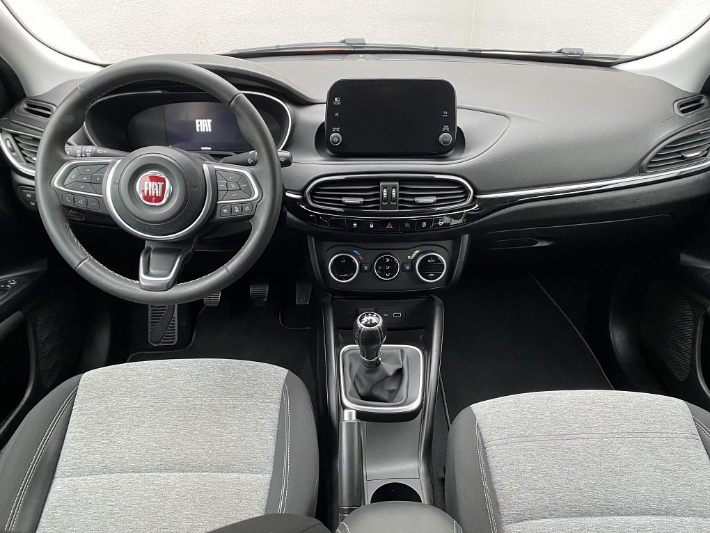 Fiat Tipo 1.0 Firefly Cross