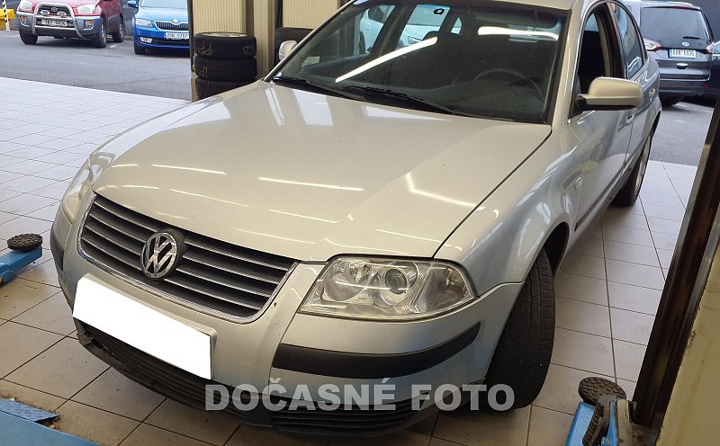 Volkswagen Passat 2.0i 