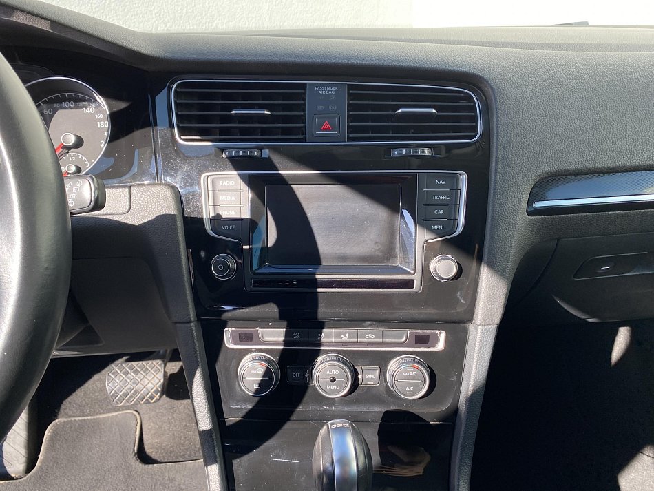 Volkswagen Golf 1.6 TDI 