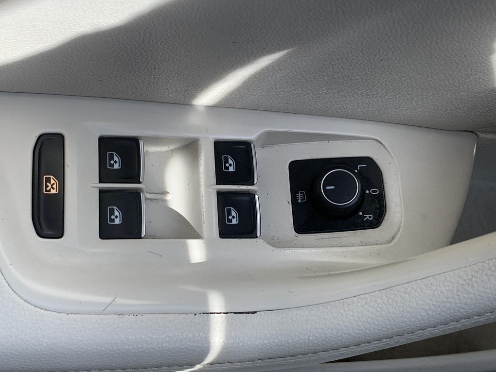 Volkswagen Passat 2.0 TDi Highline