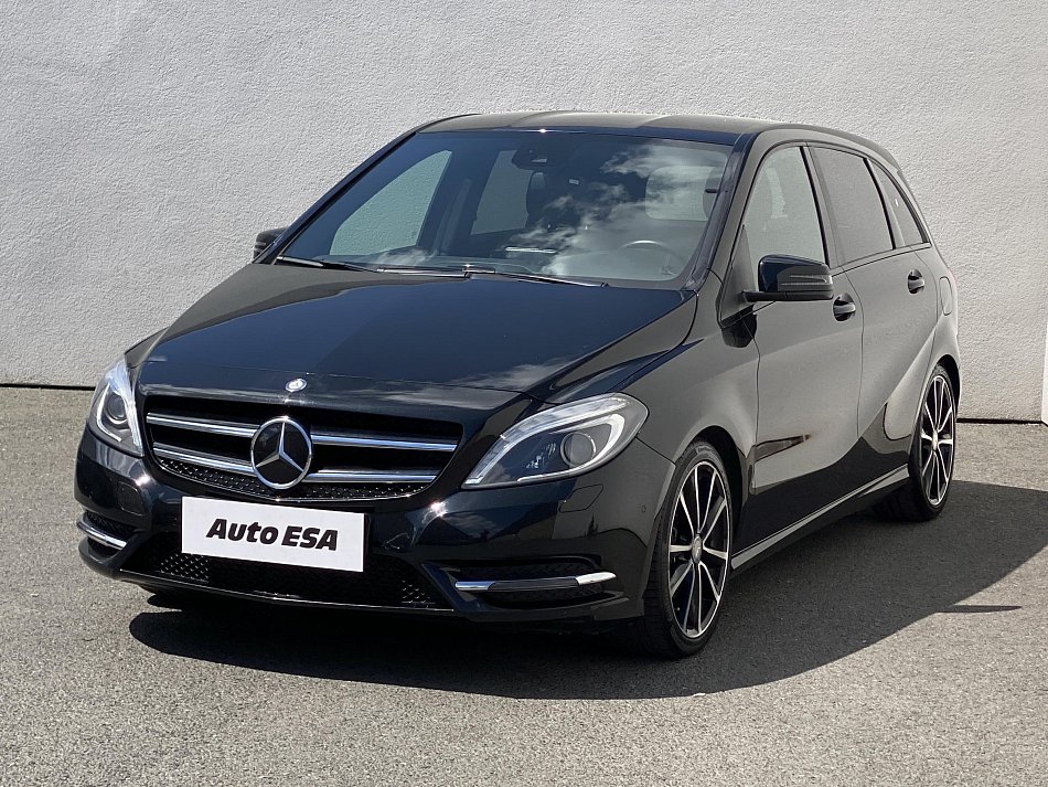 Mercedes-Benz Třída B 1.6T  B200