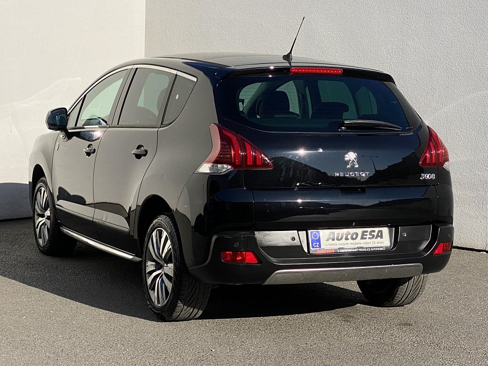 Peugeot 3008 1.2 PT Crossway
