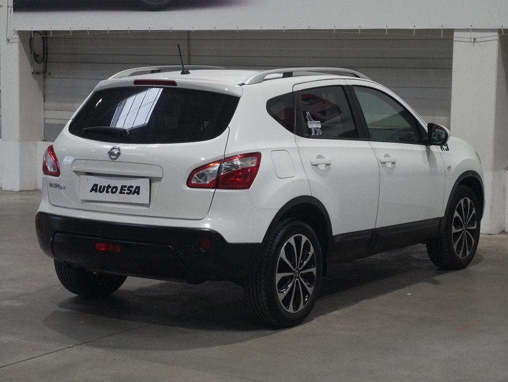Nissan Qashqai 1.6i 