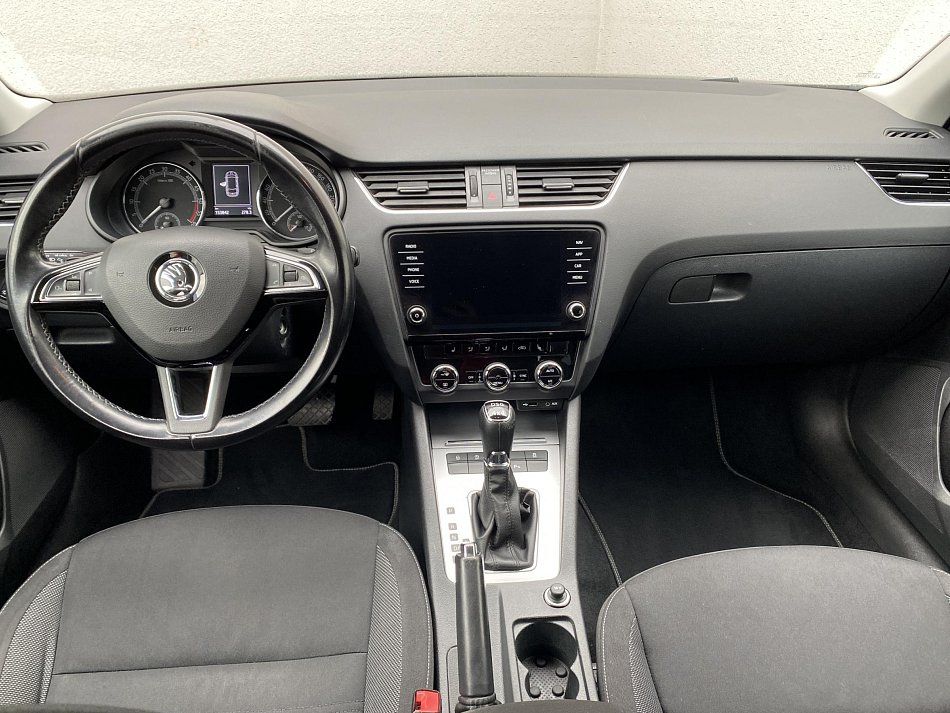Škoda Octavia III 2.0TDi Ambition