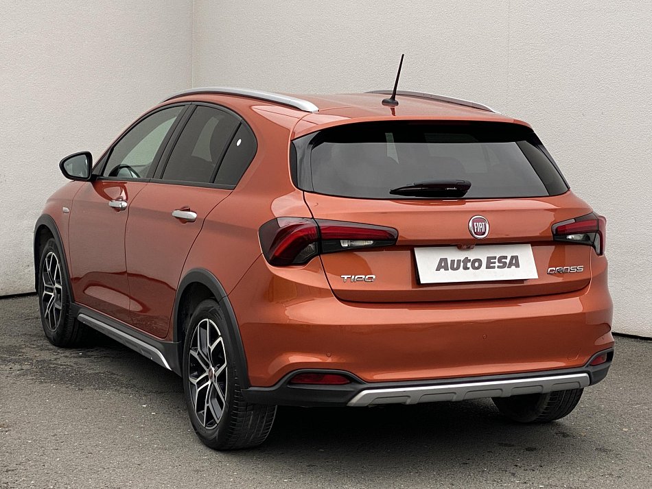 Fiat Tipo 1.0 Firefly Cross