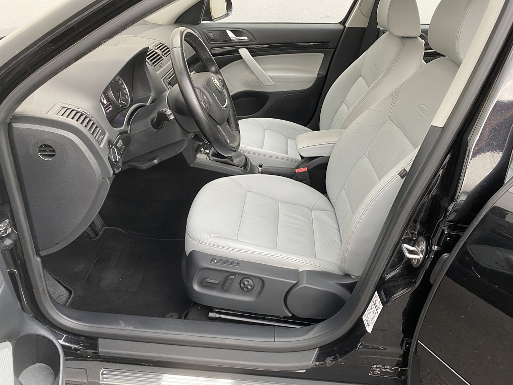 Škoda Octavia II 2.0 TDi L&K