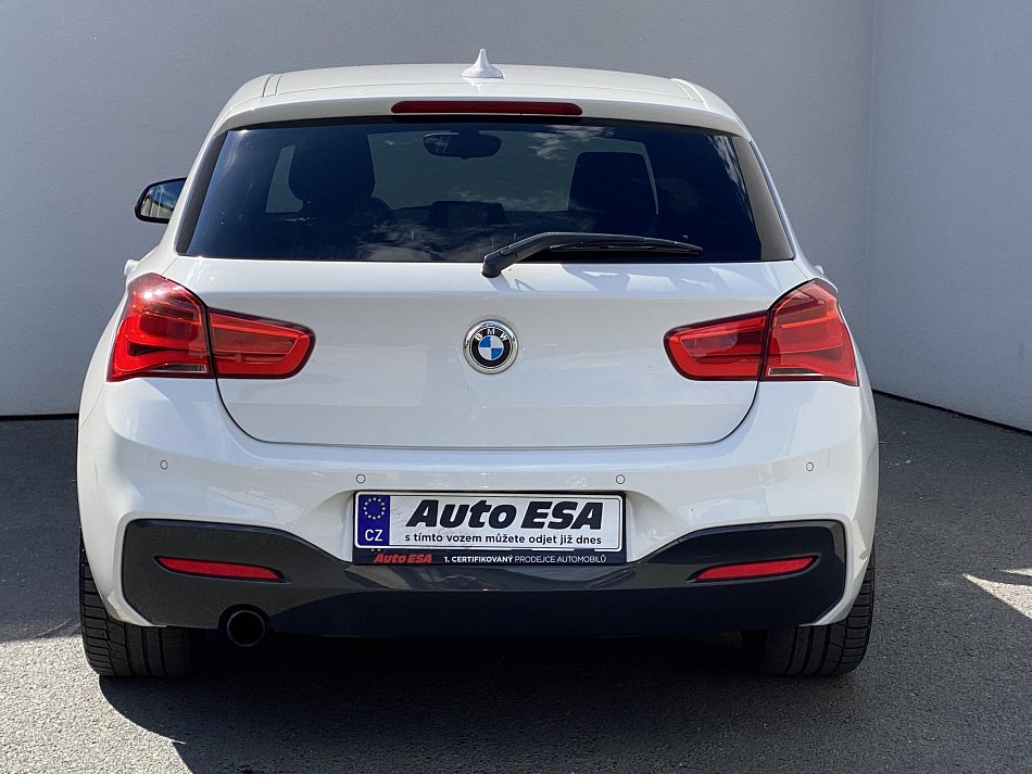 BMW Řada 1 1.5i M Paket 118i