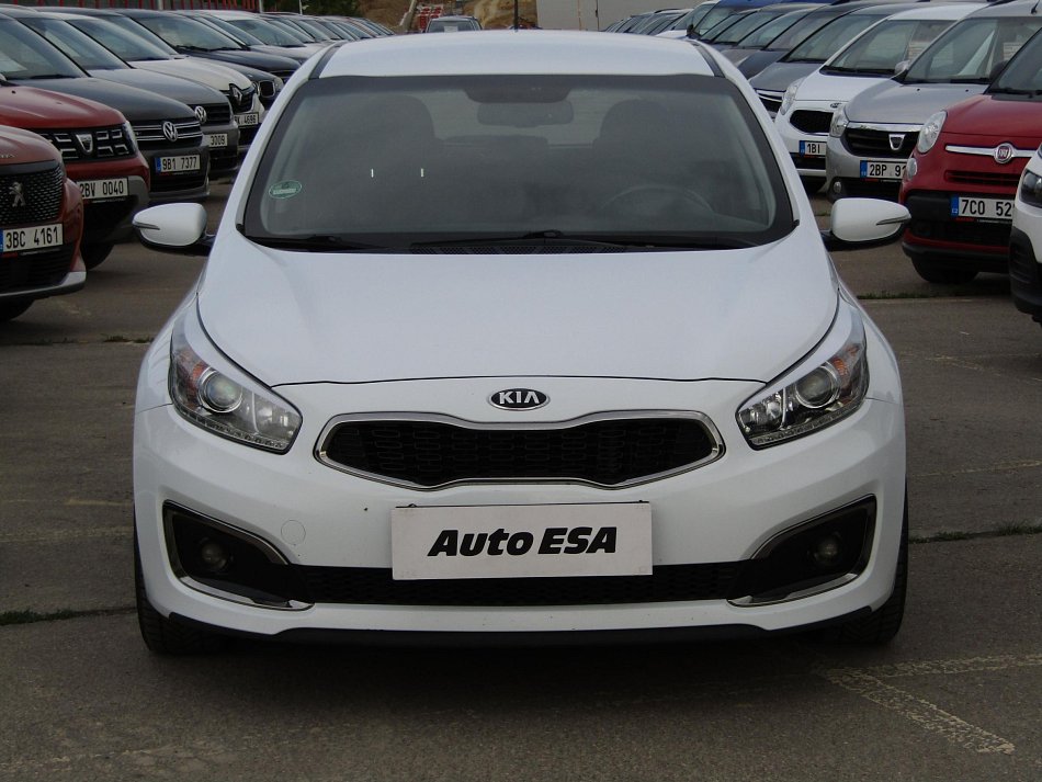 Kia Ceed 1.6 CRDi Exclusive