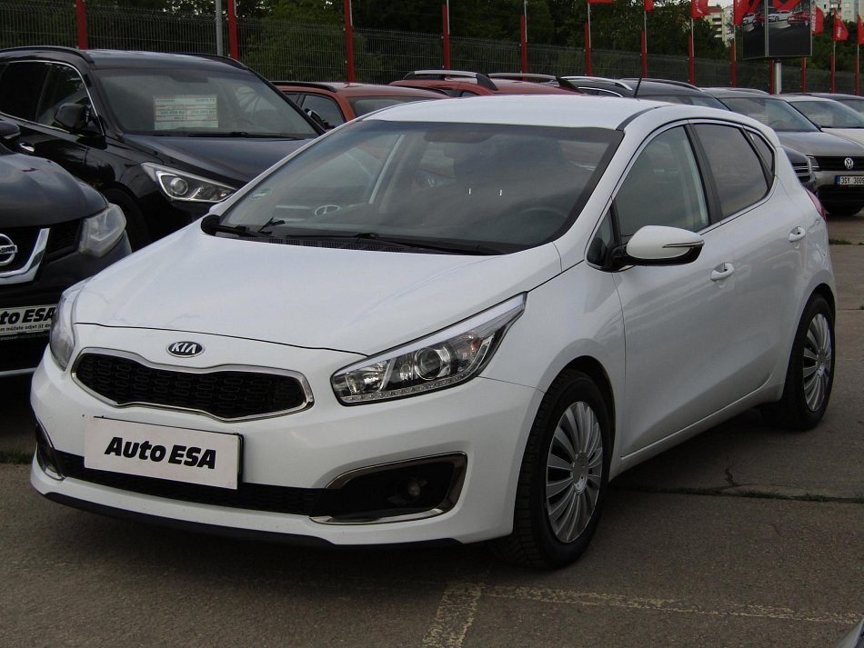Kia Ceed 1.6 CRDi Exclusive