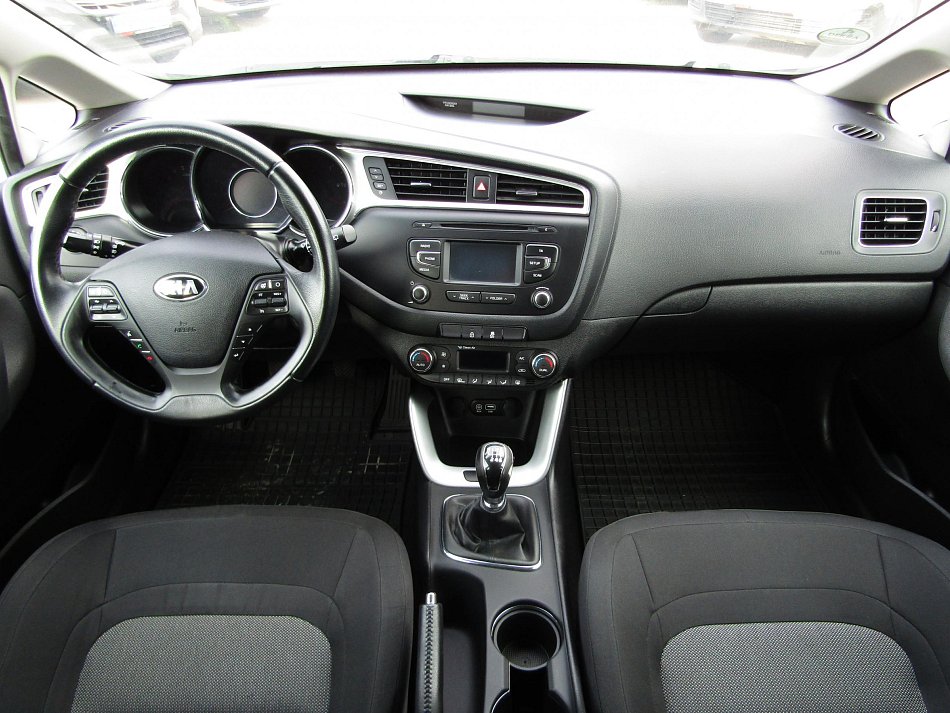 Kia Ceed 1.6 CRDi Exclusive
