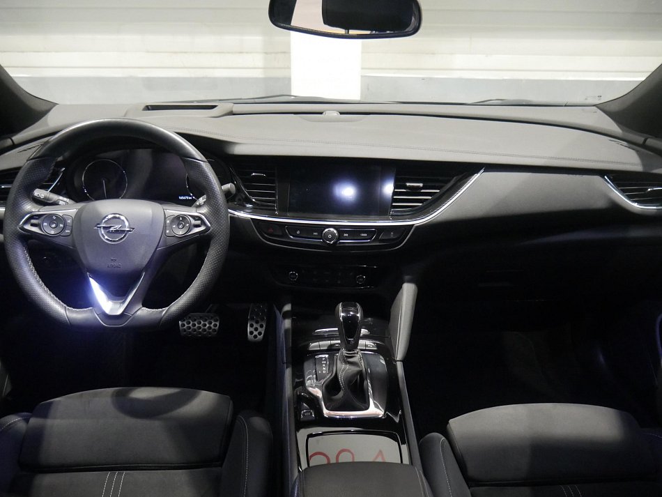 Opel Insignia 2.0 CDTi 