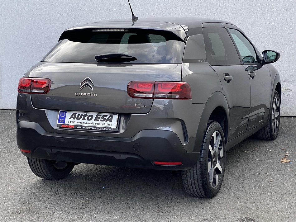 Citroën C4 Cactus 1.2PT Shine