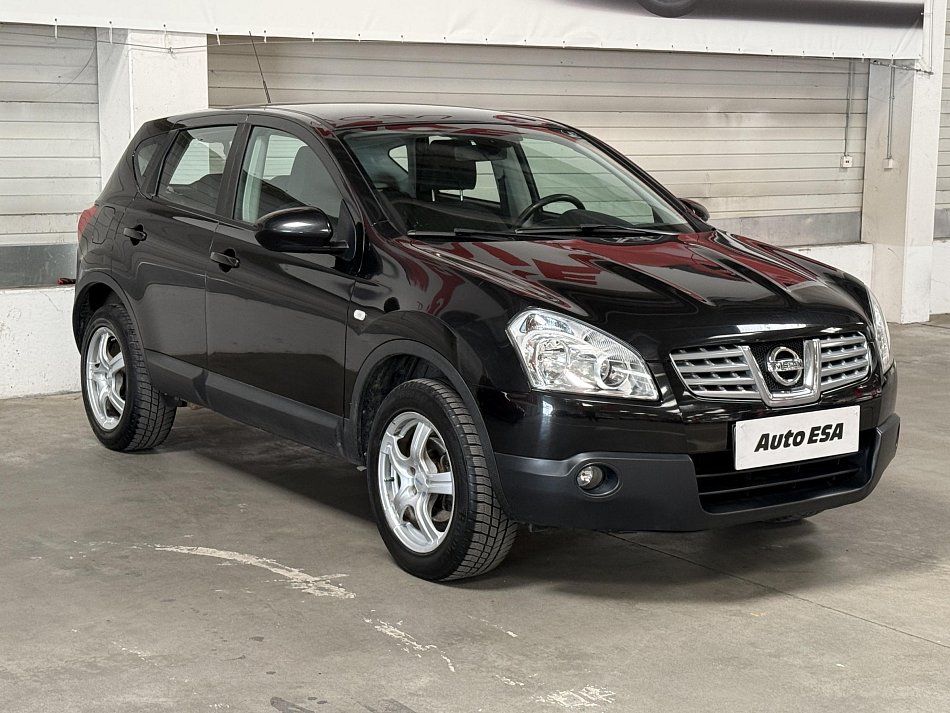 Nissan Qashqai 2.0i  4x4