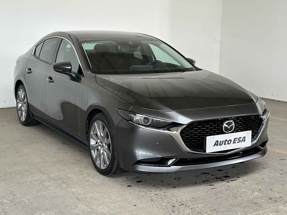 Mazda 3 2.0i 