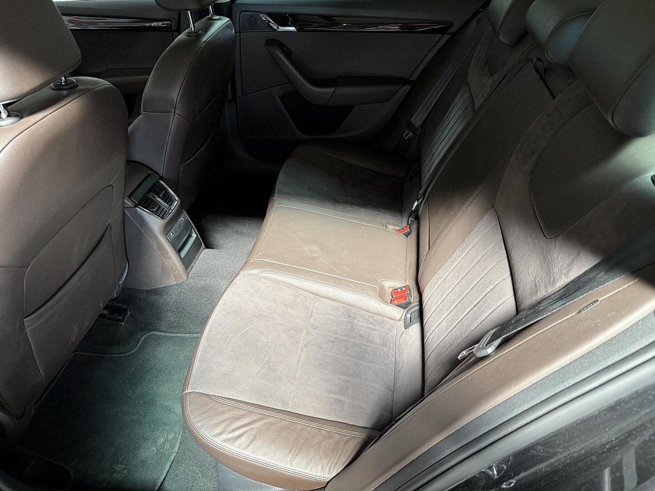 Škoda Octavia III 2.0 TDi L&K 4x4