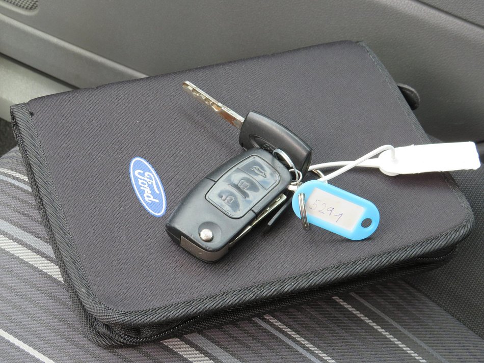 Ford Focus 1.6i 16V 
