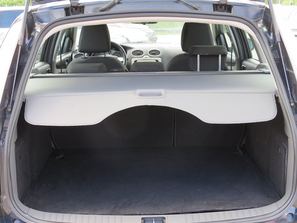 Ford Focus 1.6i 16V 