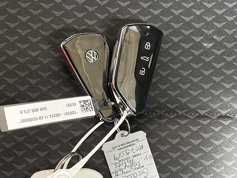 Volkswagen Golf 2.0TDi United
