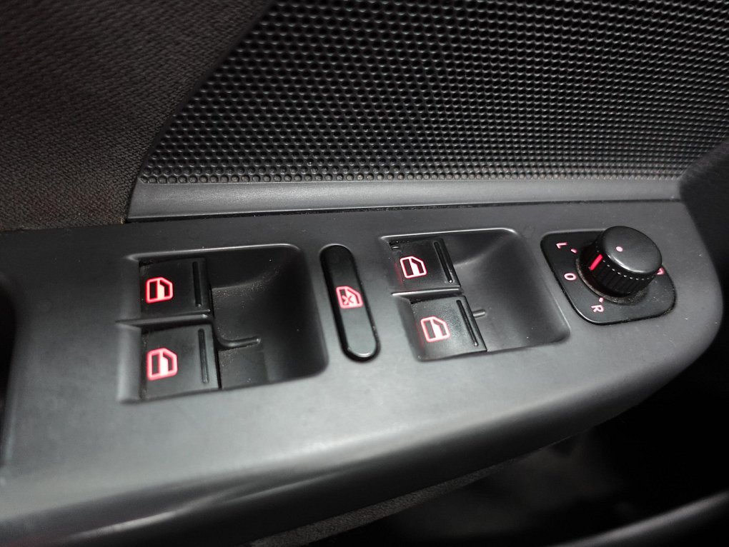 Volkswagen Golf 1.6i 