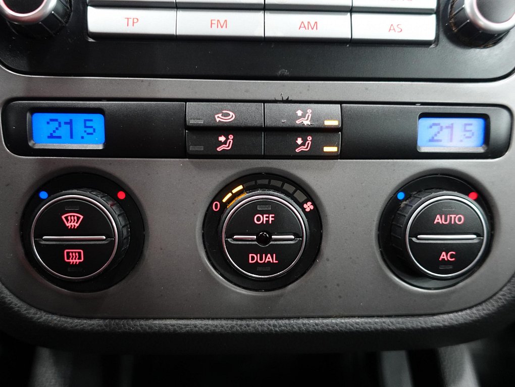 Volkswagen Golf 1.6i 