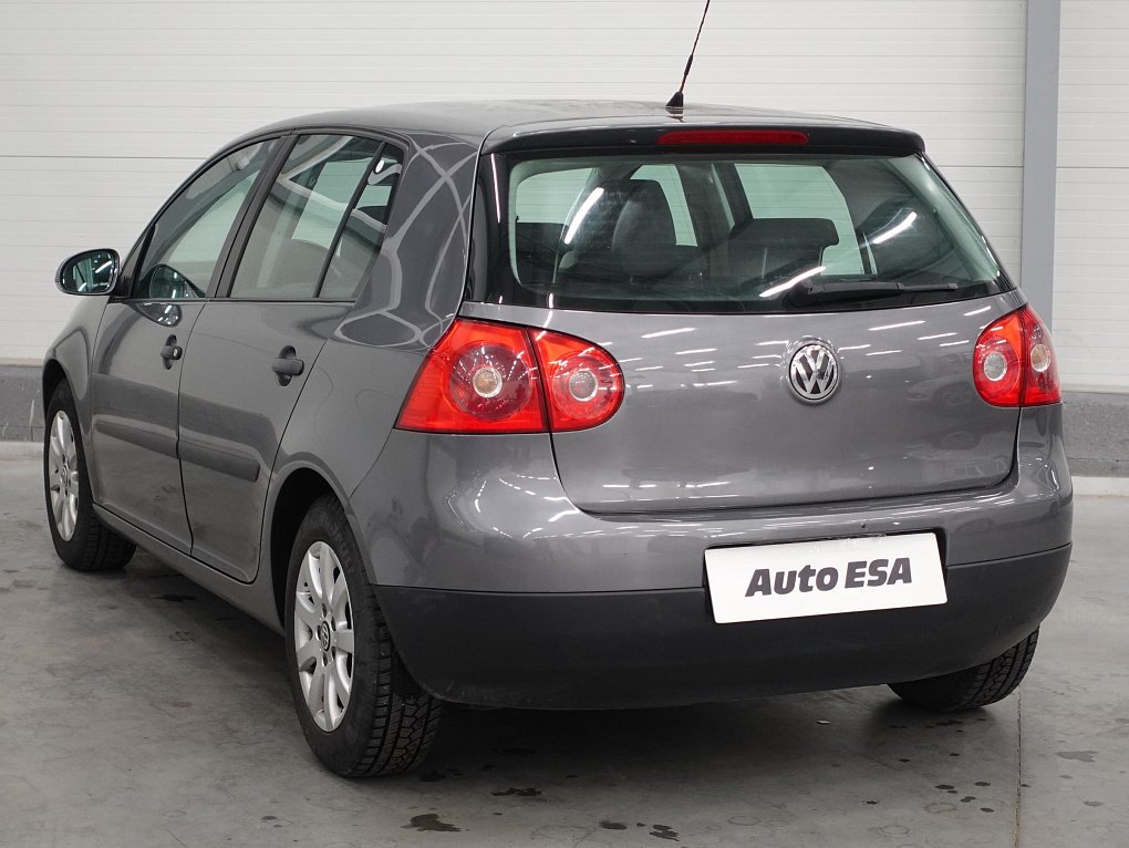 Volkswagen Golf 1.6i 