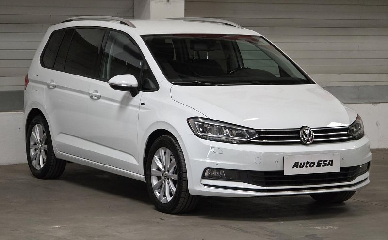 Volkswagen Touran 2.0 TDi 