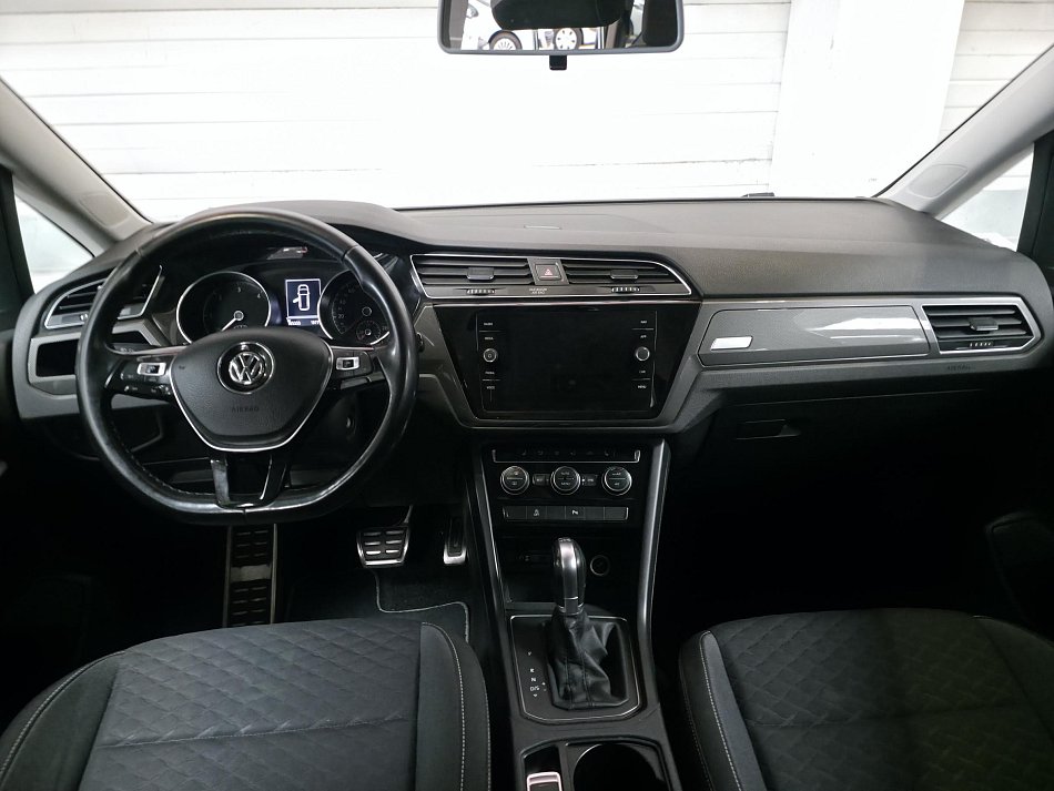 Volkswagen Touran 2.0 TDi 