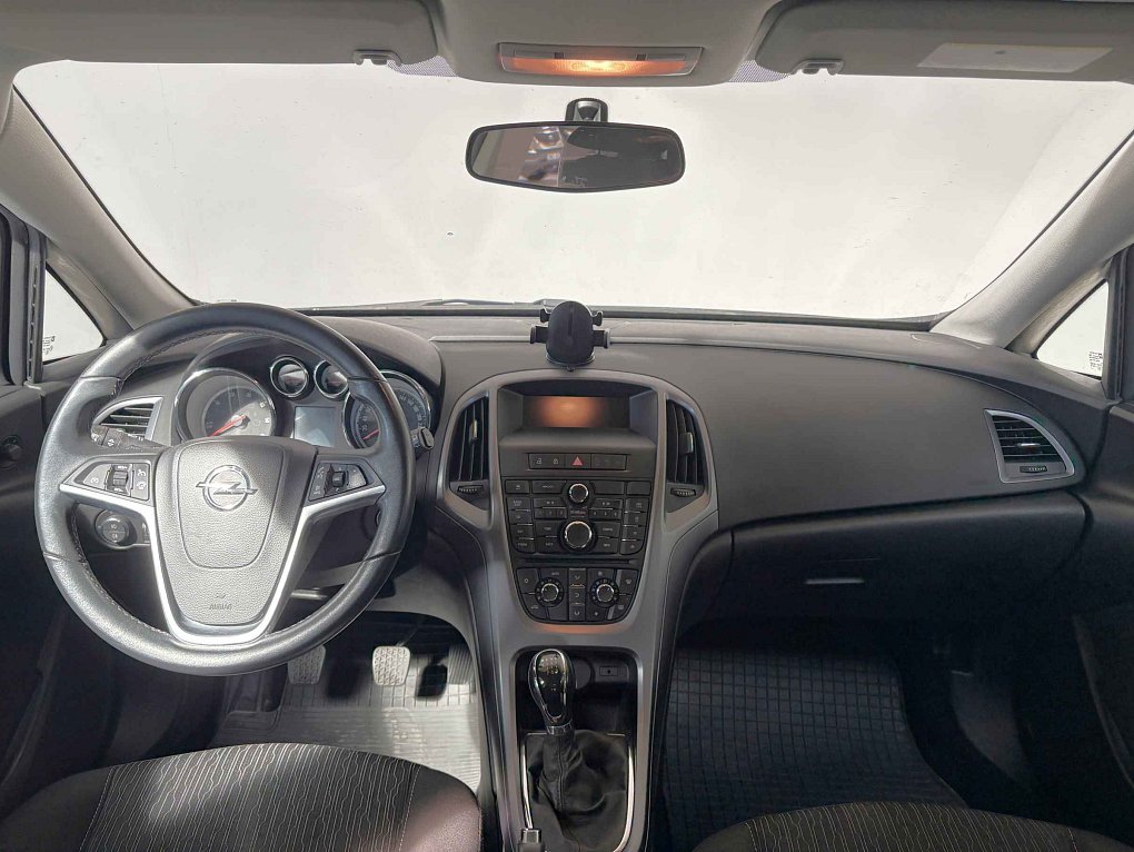 Opel Astra 1.6 CDTi 