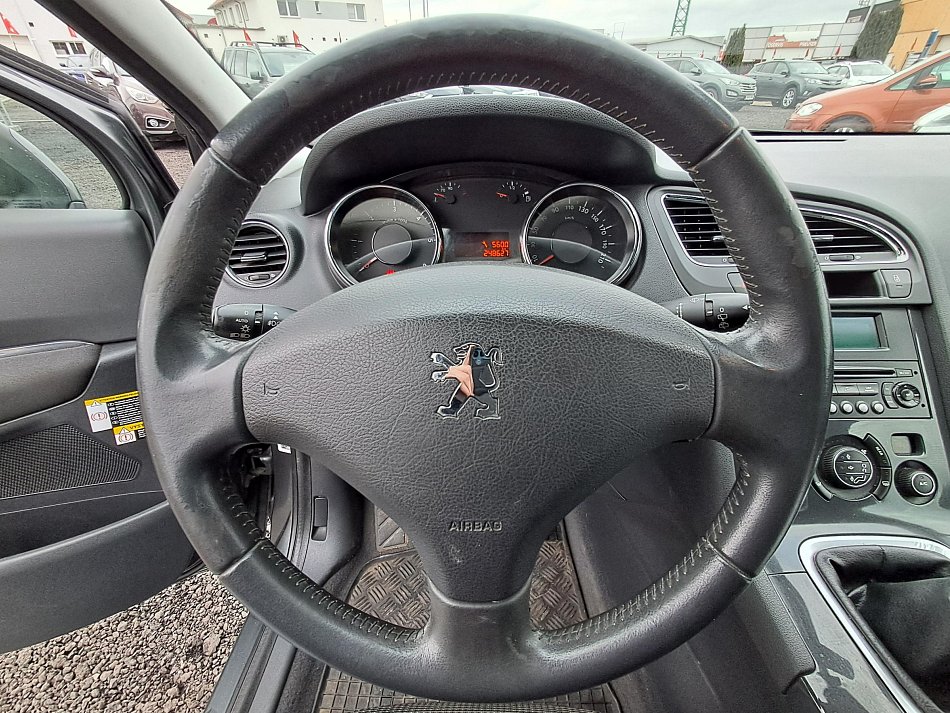 Peugeot 5008 1.6 HDi 