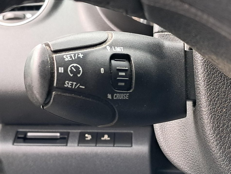 Peugeot 5008 1.6 HDi 