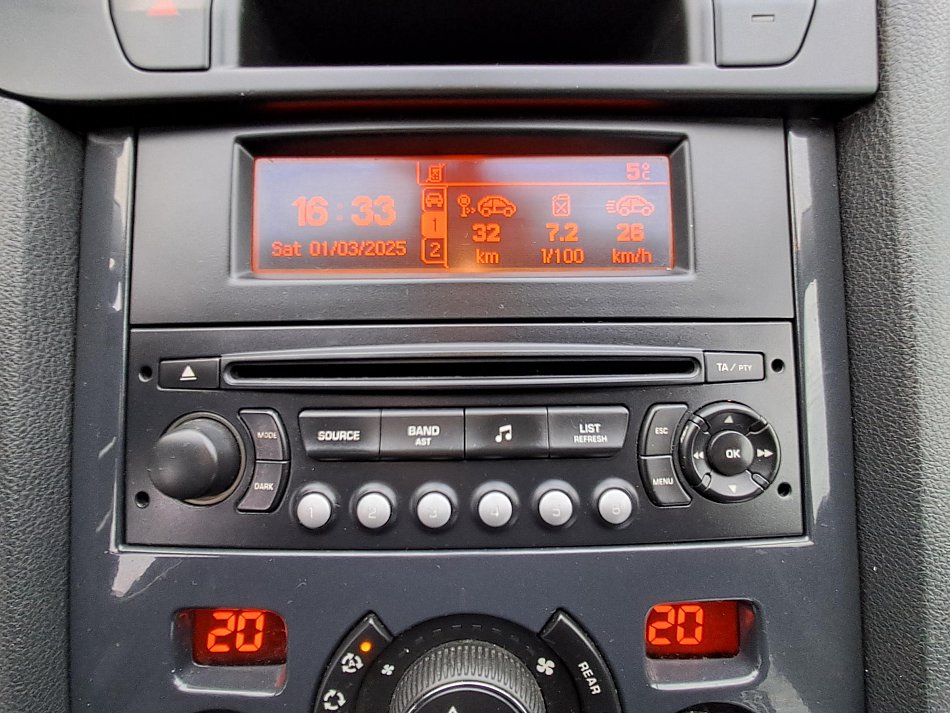 Peugeot 5008 1.6 HDi 