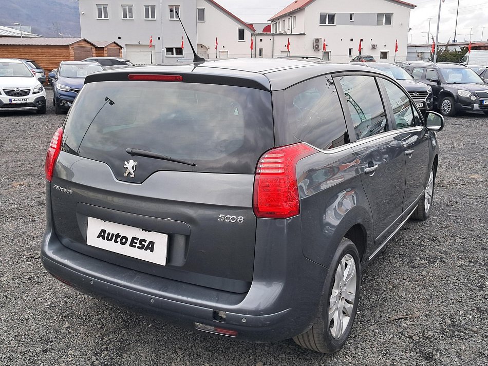 Peugeot 5008 1.6 HDi 