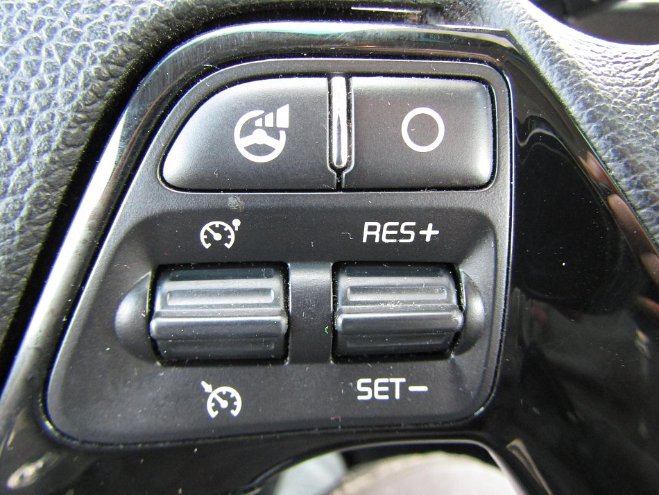 Kia Ceed 1.6 GDi 