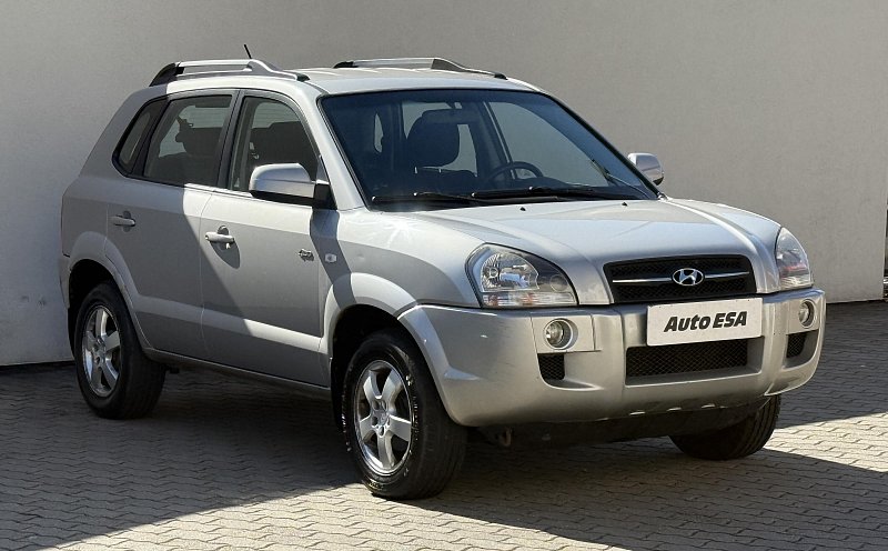 Hyundai Tucson 2.0 i  4x4