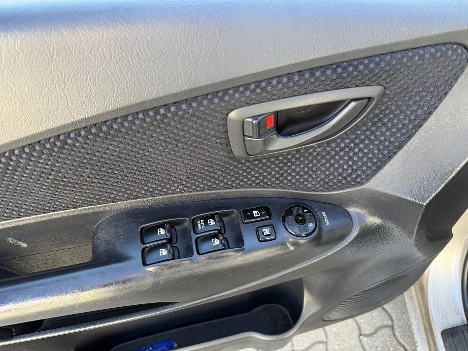 Hyundai Tucson 2.0 i  4x4