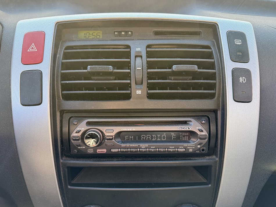 Hyundai Tucson 2.0 i  4x4