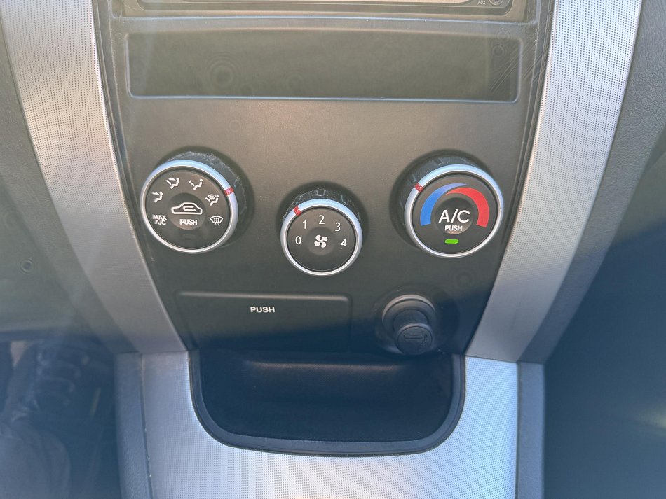 Hyundai Tucson 2.0 i  4x4