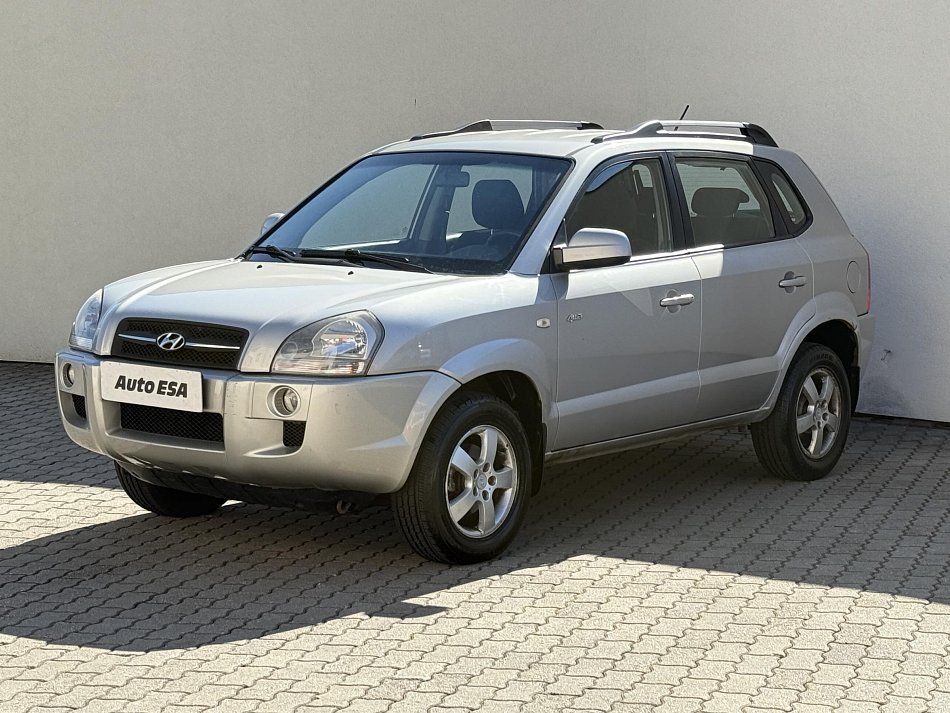 Hyundai Tucson 2.0 i  4x4