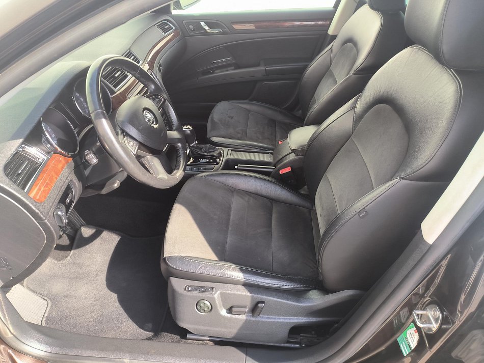 Škoda Superb II 2.0 TDi Elegance