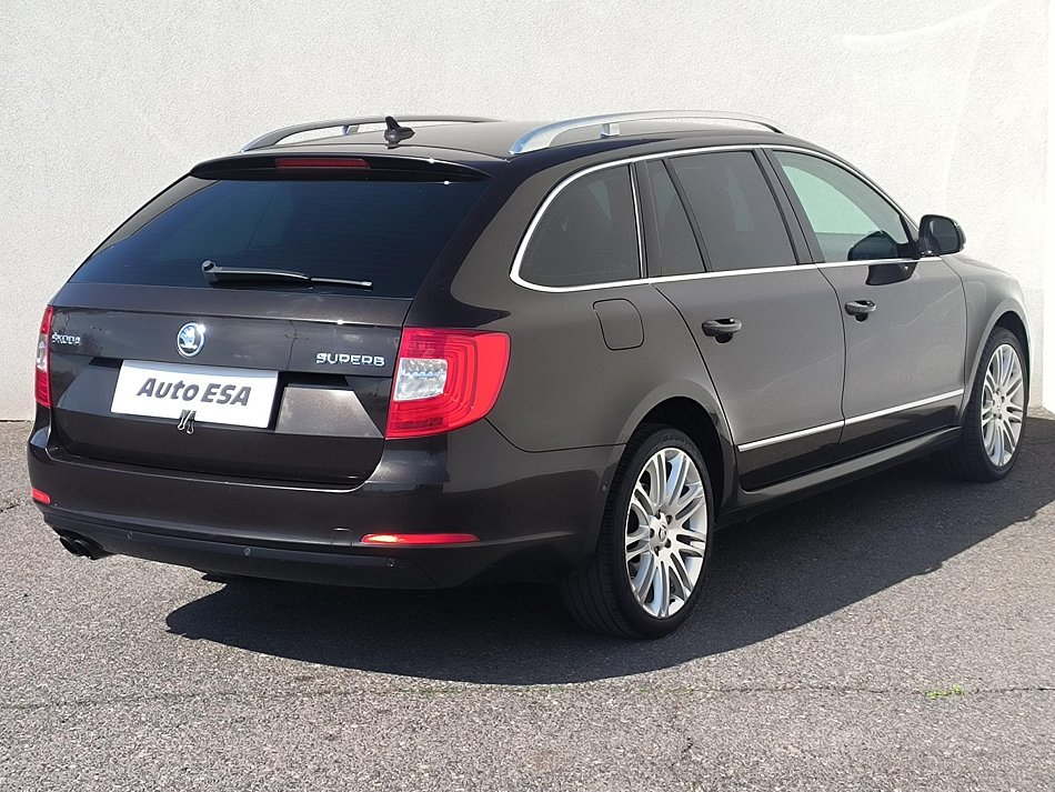 Škoda Superb II 2.0 TDi Elegance